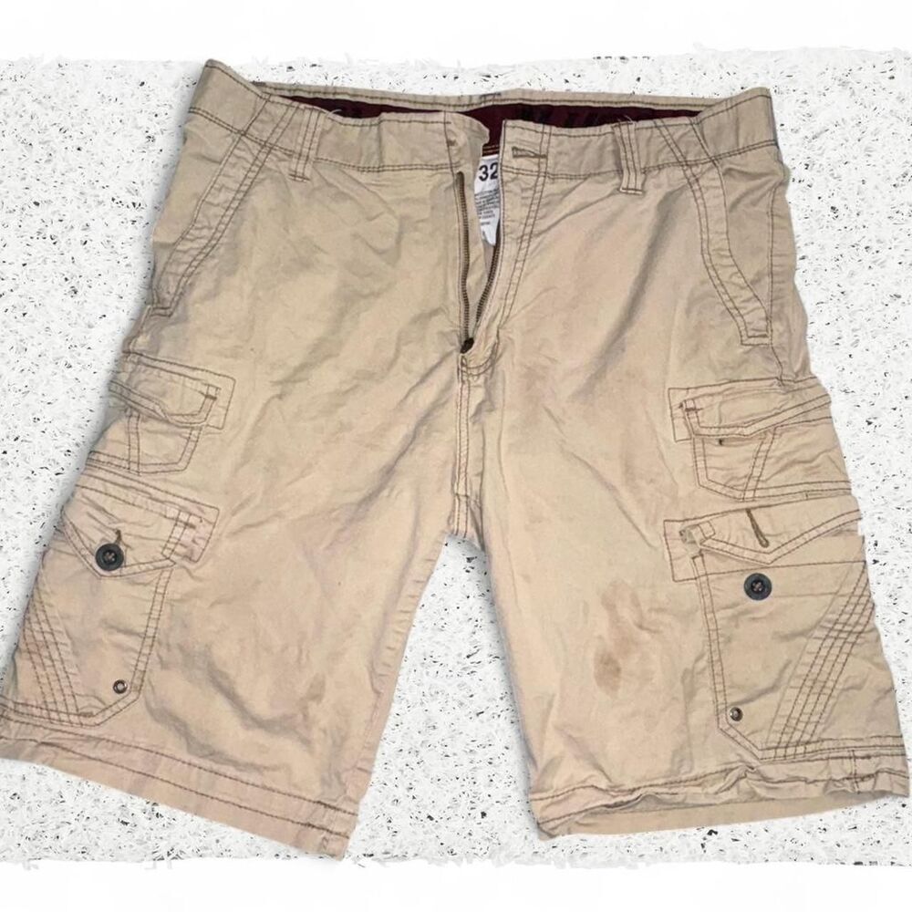 Men’s Plugg Tan cargo shorts with a relaxed fit, Size: 32" #cargo *Small Stain